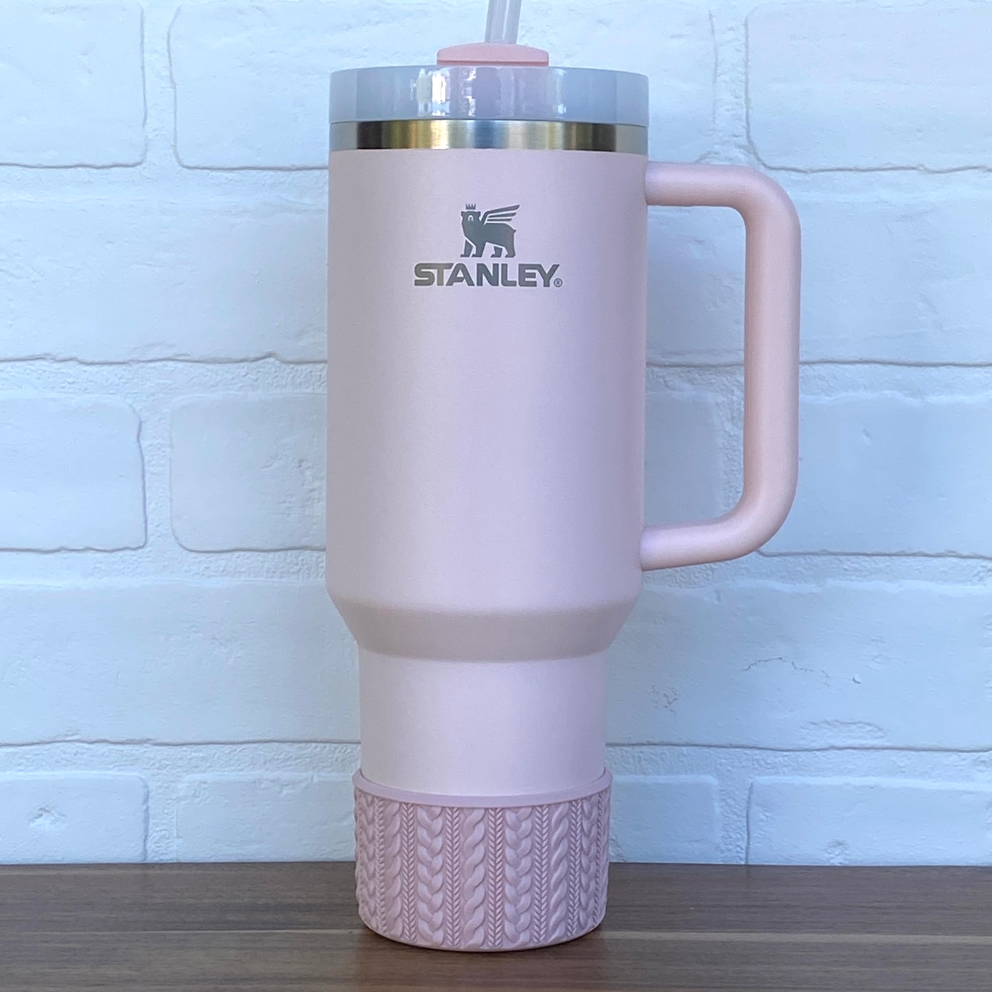 LAURIE (Chalky light pink) | Cable Knit Sweater | Silicone Tumbler Boot