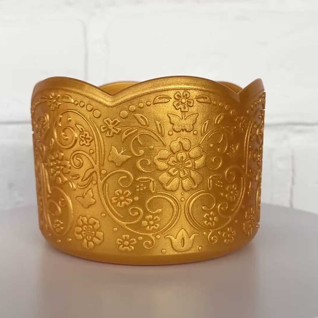 Load and play video in Gallery viewer, DORIS (Gold) | LUXE Collection | Silicone Tumbler Boot
