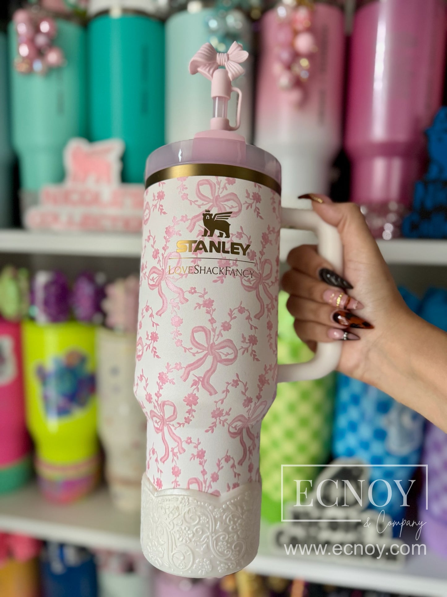 ALICE (Pearl White) | LUXE Collection | Silicone Tumbler Boot