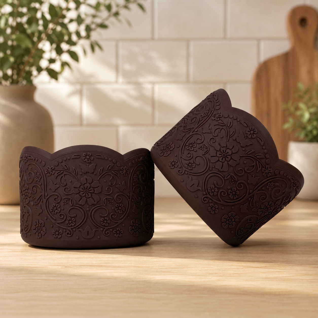 Judy (Chocolate Brown) | LUXE Collection | Scalloped Silicone Tumbler Boot